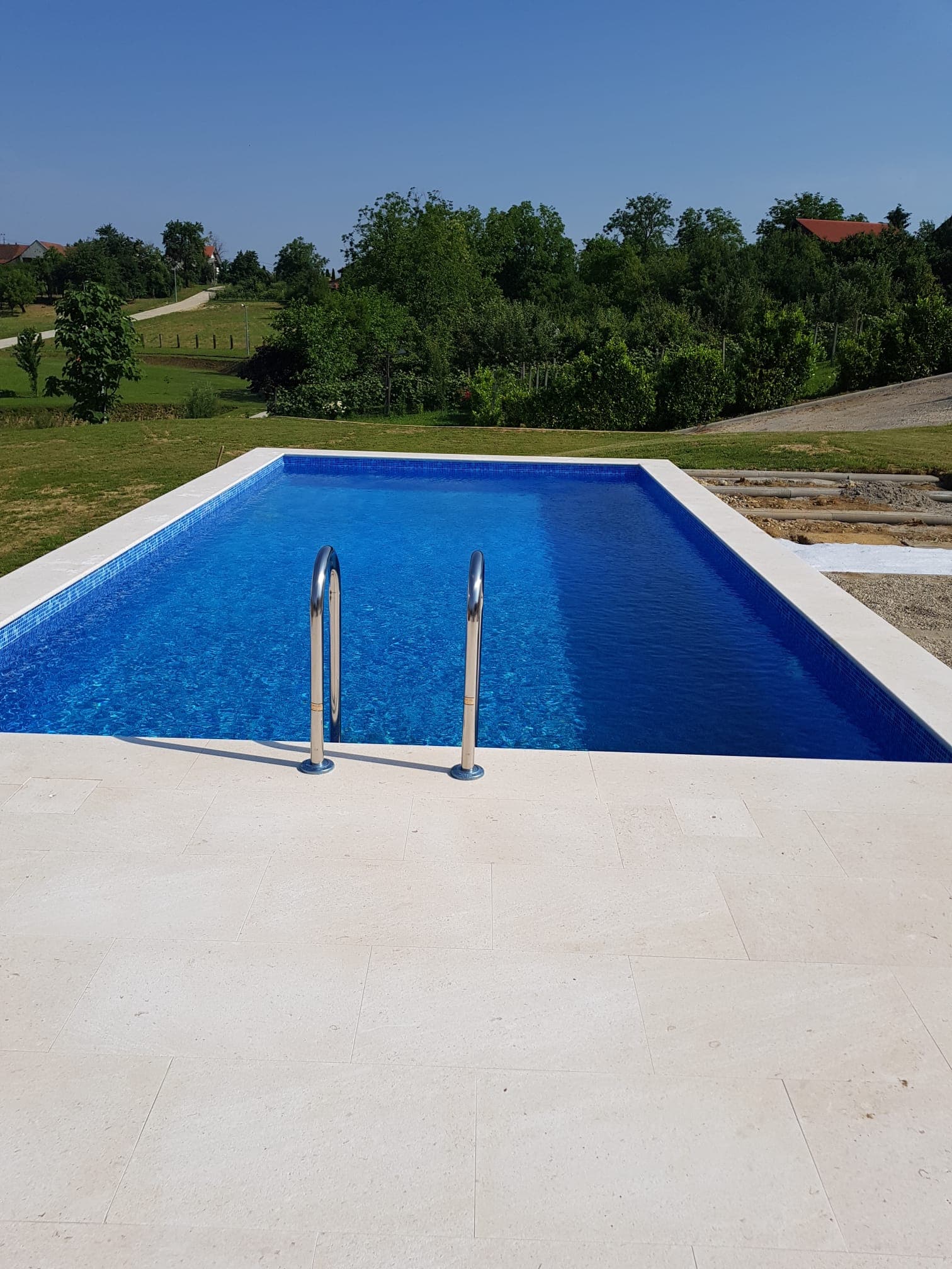 Bazen s plavom mozaik folijom Renolit Alkorplan 3000